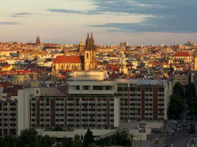 Fairmont Golden Hotel 5*